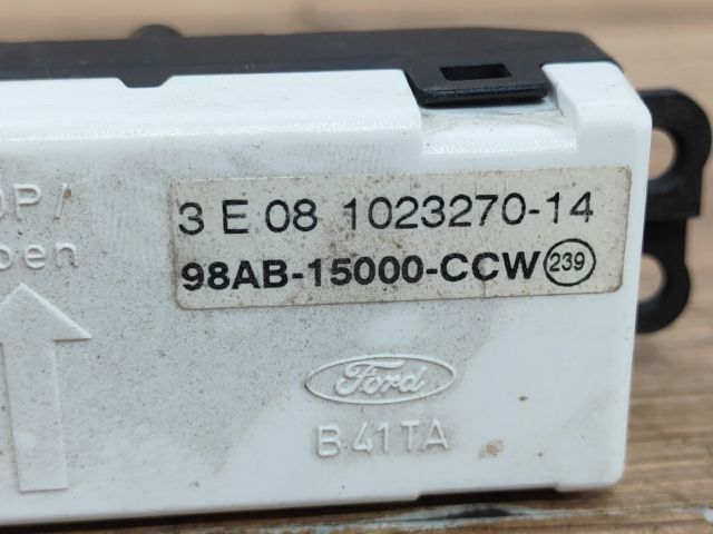 bontott FORD FOCUS I Óra (Időmérő)