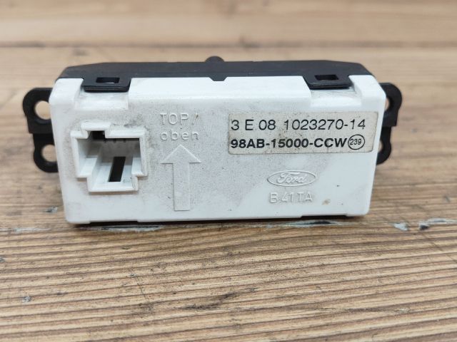 bontott FORD FOCUS I Óra (Időmérő)