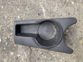 bontott FORD FOCUS I Pohártartó