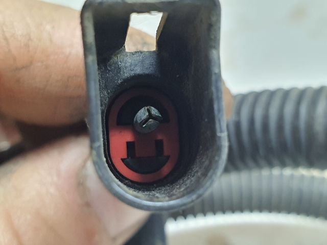 bontott FORD FOCUS I Pozitív Kábel