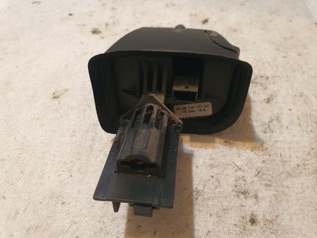 bontott FORD FOCUS I Rádió / CD Kapcsoló