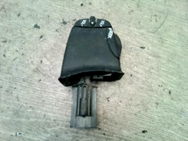 bontott FORD FOCUS I Rádió / CD Kapcsoló