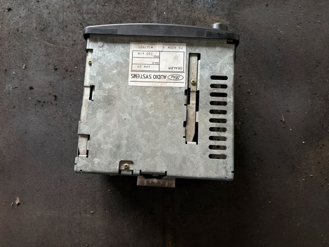 bontott FORD FOCUS I Rádió / CD