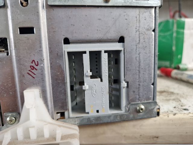 bontott FORD FOCUS I Rádió / CD