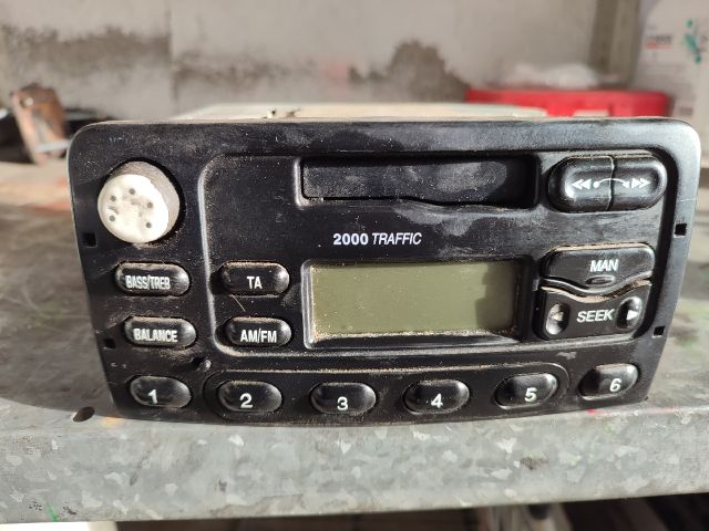 bontott FORD FOCUS I Rádió / CD