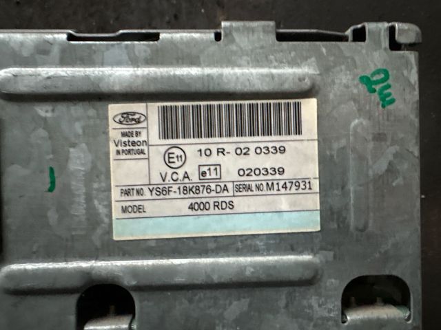 bontott FORD FOCUS I Rádió / CD