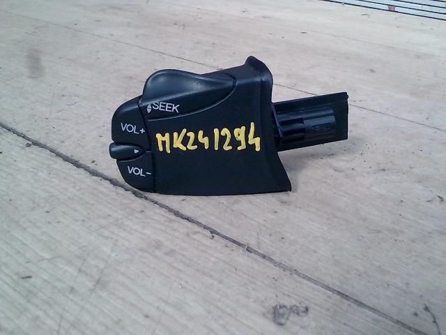 bontott FORD FOCUS I Rádió / CD