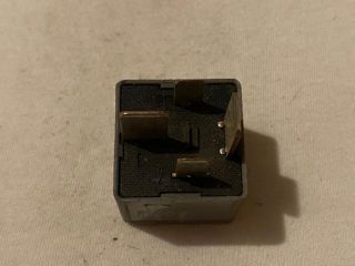 bontott FORD FOCUS I Relé