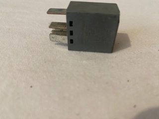 bontott FORD FOCUS I Relé