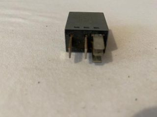 bontott FORD FOCUS I Relé