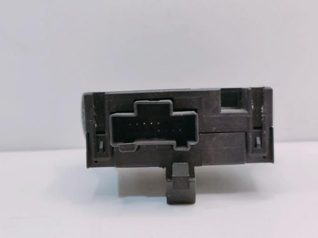 bontott FORD FOCUS I Riasztó Központ