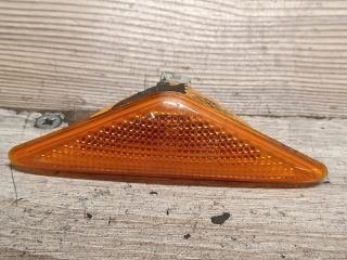 bontott FORD FOCUS I Sárvédő Irányjelző (Pozíciófüggetlen)