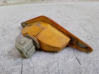 bontott FORD FOCUS I Sárvédő Irányjelző (Pozíciófüggetlen)