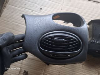 bontott FORD FOCUS I Szellőző Szett