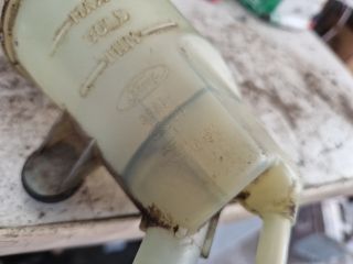 bontott FORD FOCUS I Szervóolaj Tartály