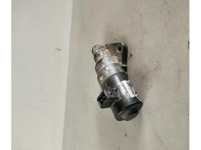 bontott FORD FOCUS I Szívócső Légszelep