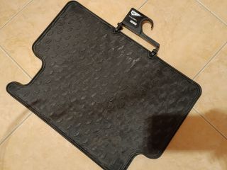 bontott FORD FOCUS I Szőnyeg Szett