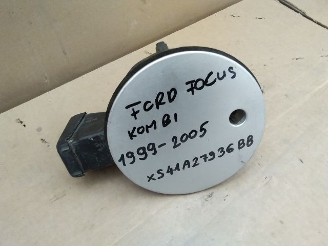 bontott FORD FOCUS I Tankajtó