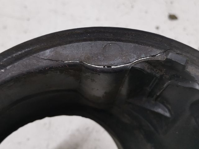 bontott FORD FOCUS I Tankajtó