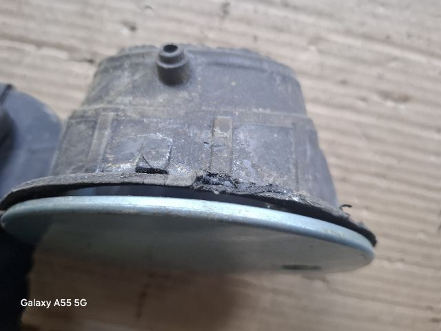 bontott FORD FOCUS I Tankajtó