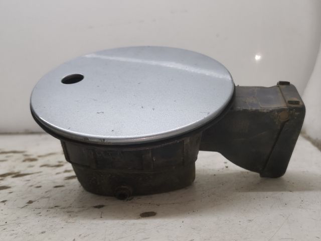 bontott FORD FOCUS I Tankajtó