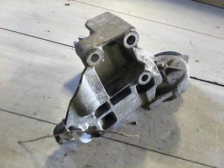 bontott FORD FOCUS I Tartó Bak