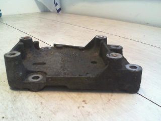 bontott FORD FOCUS I Tartó Bak