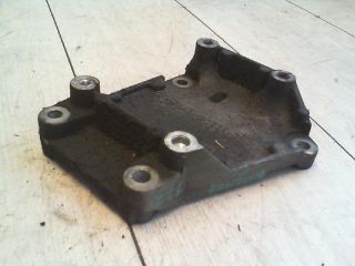 bontott FORD FOCUS I Tartó Bak