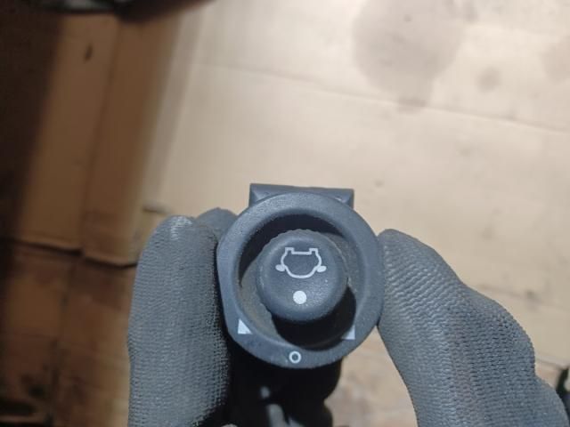 bontott FORD FOCUS I Tükör Kapcsoló