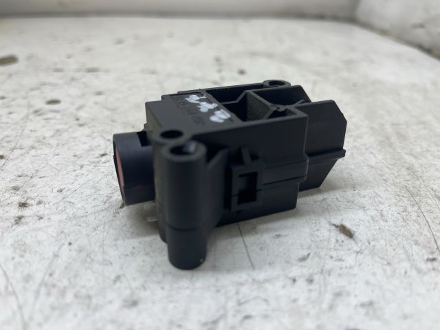 bontott FORD FOCUS I Üzemanyag Elzáró Szelep