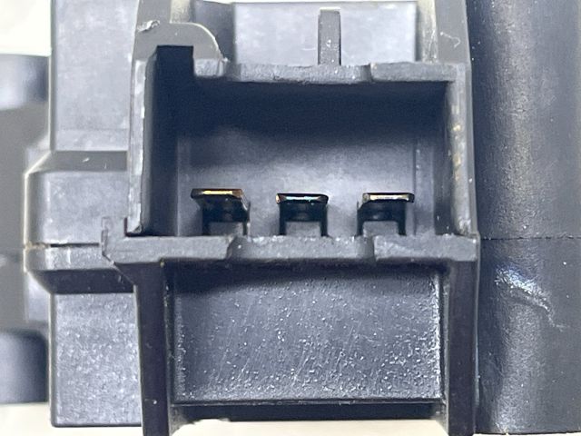 bontott FORD FOCUS I Üzemanyag Elzáró Szelep