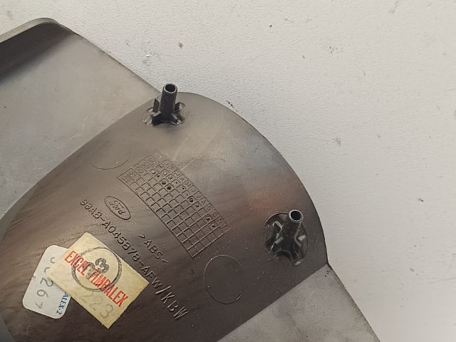 bontott FORD FOCUS I Váltókar Keret