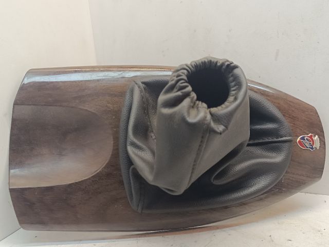 bontott FORD FOCUS I Váltókar Keret