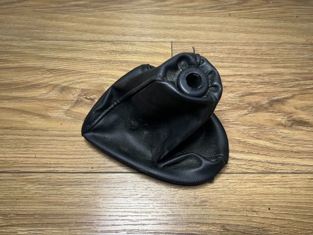 bontott FORD FOCUS I Váltószoknya