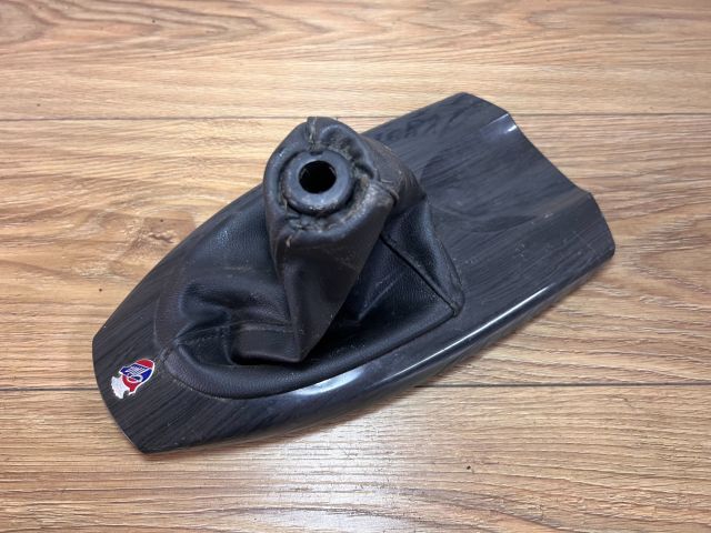 bontott FORD FOCUS I Váltószoknya