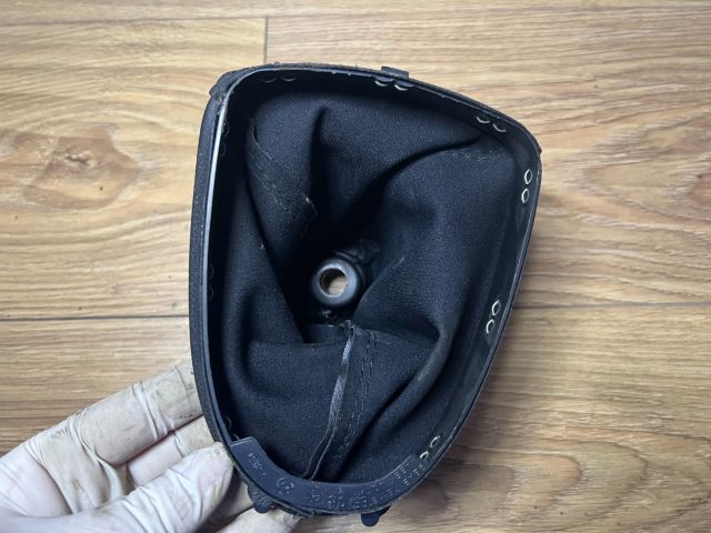 bontott FORD FOCUS I Váltószoknya