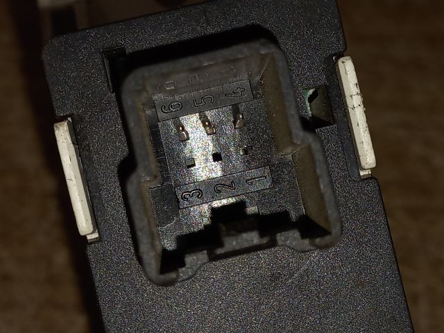 bontott FORD FOCUS I Vészvillogó Kapcsoló