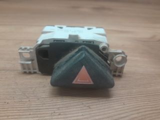 bontott FORD FOCUS I Vészvillogó Kapcsoló