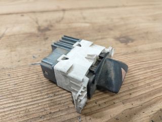 bontott FORD FOCUS I Vészvillogó Kapcsoló