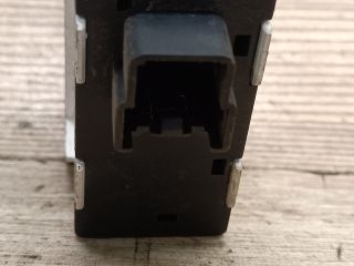 bontott FORD FOCUS I Vészvillogó Kapcsoló