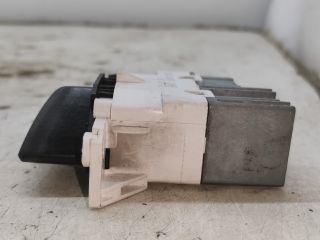 bontott FORD FOCUS I Vészvillogó Kapcsoló