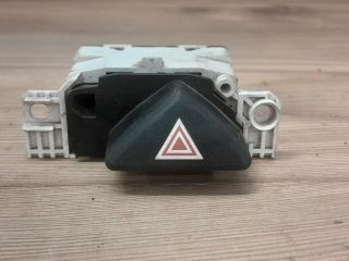 bontott FORD FOCUS I Vészvillogó Kapcsoló