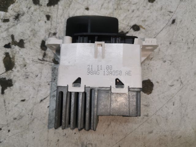 bontott FORD FOCUS I Vészvillogó Kapcsoló