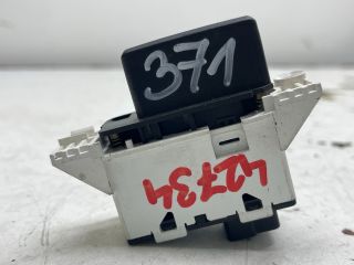 bontott FORD FOCUS I Vészvillogó Kapcsoló