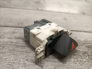 bontott FORD FOCUS I Vészvillogó Kapcsoló