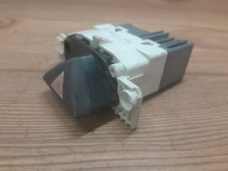 bontott FORD FOCUS I Vészvillogó Kapcsoló