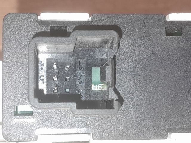 bontott FORD FOCUS I Vészvillogó Kapcsoló