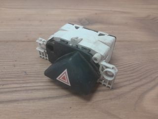 bontott FORD FOCUS I Vészvillogó Kapcsoló