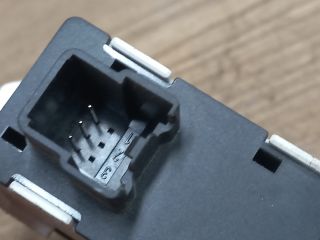 bontott FORD FOCUS I Vészvillogó Kapcsoló