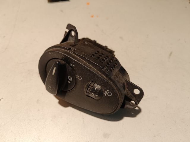 bontott FORD FOCUS I Világítás Kapcsoló